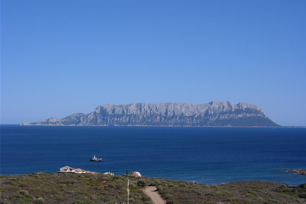Sardinia Blu Residence Golfo Aranci Exterior photo