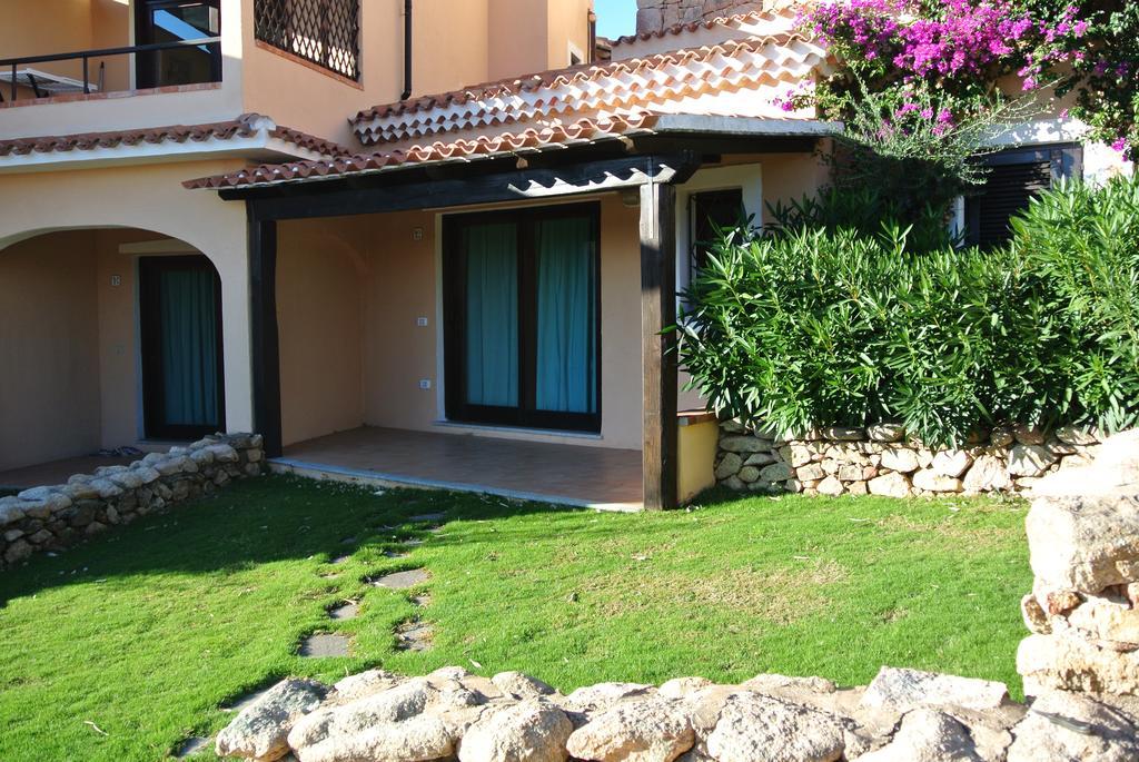Sardinia Blu Residence Golfo Aranci Exterior photo
