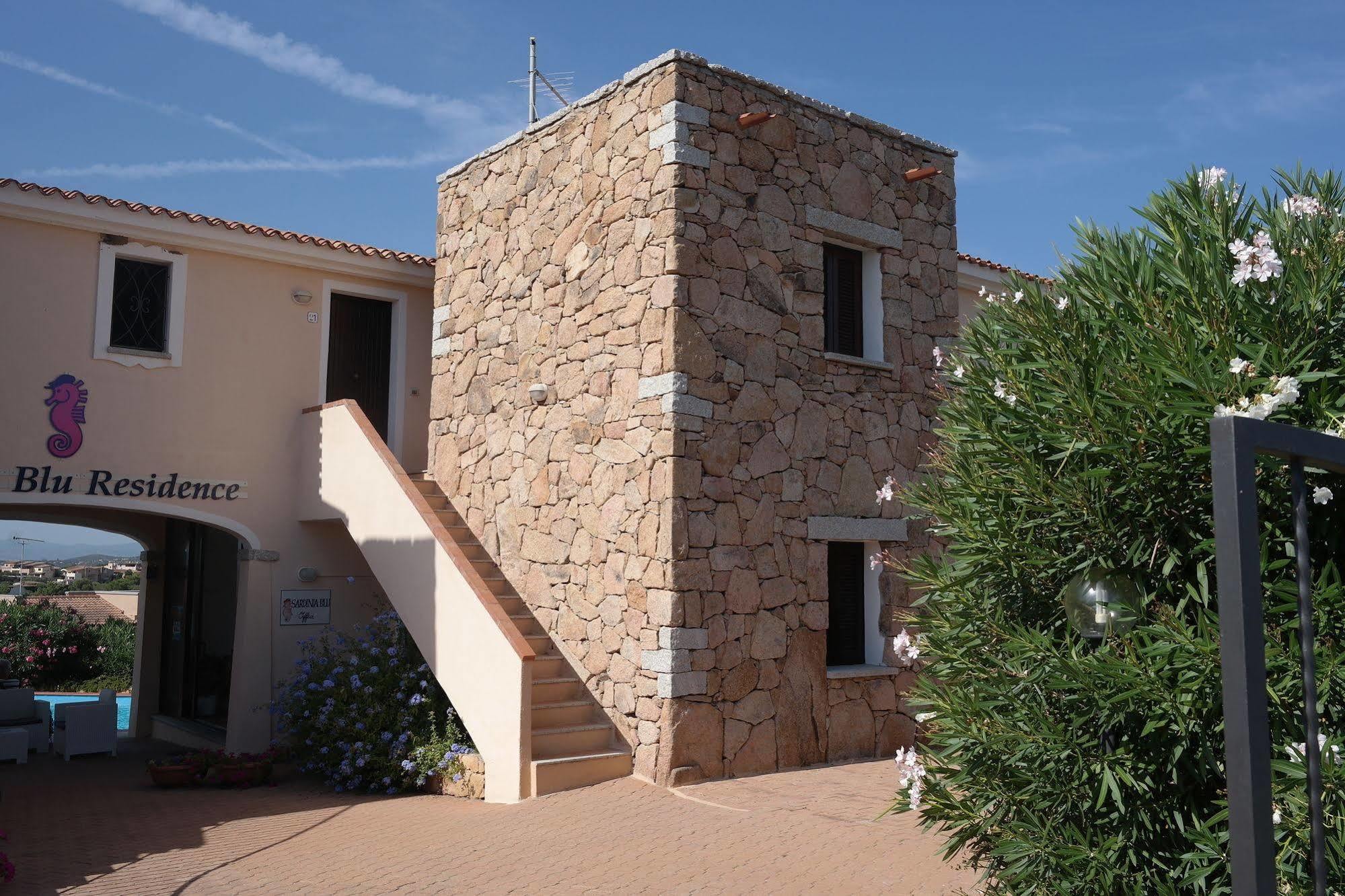 Sardinia Blu Residence Golfo Aranci Exterior photo